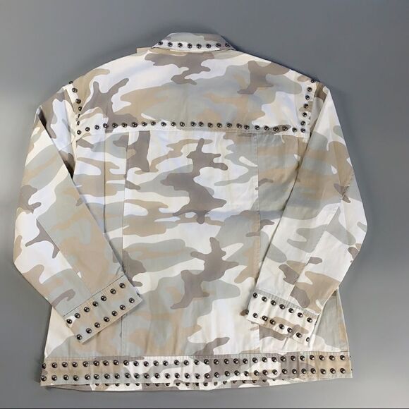 ⭕️ Cinq à Sept Chiara Camo Studded Jacket Women’s - Picture 6 of 14